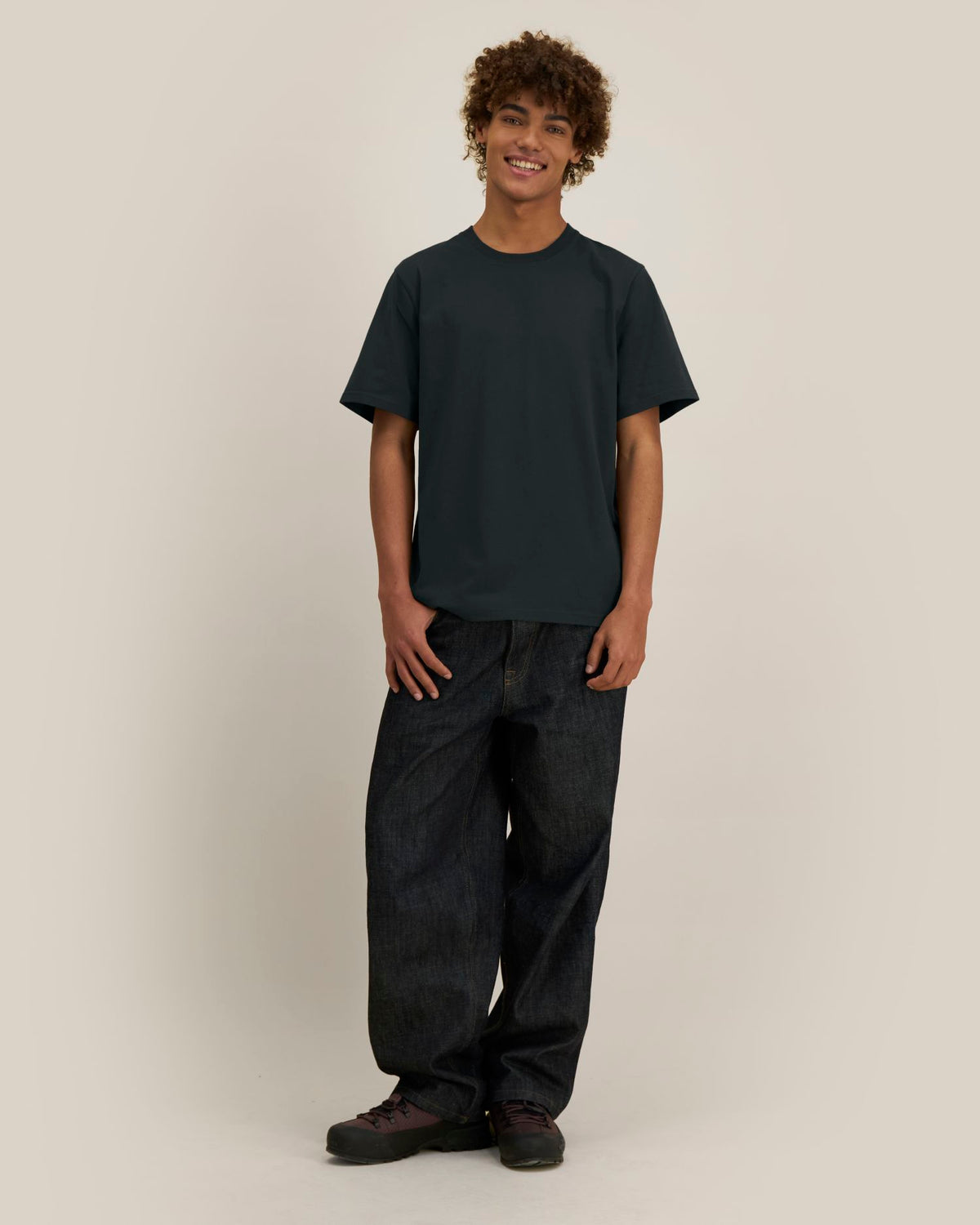 Reeser - Black